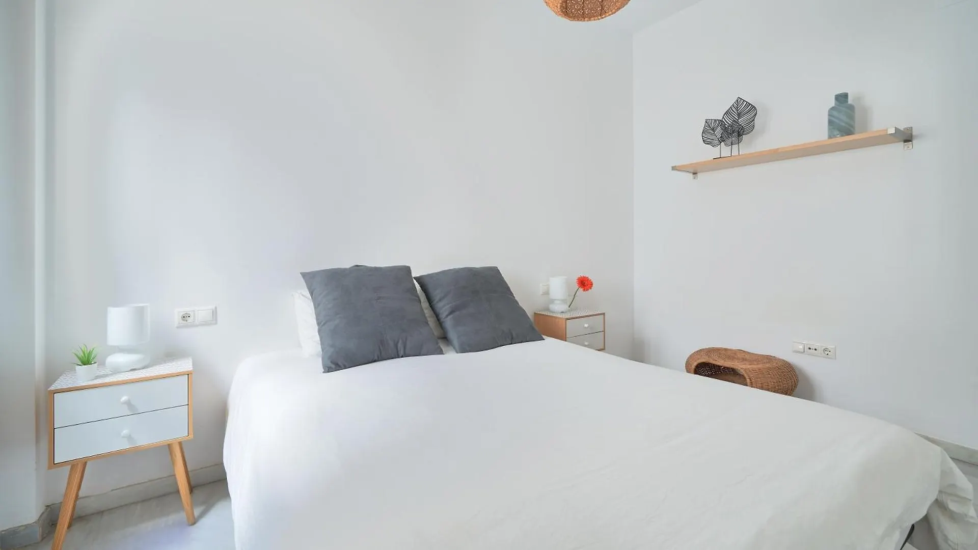 Apartamento En El Centro, Tranquilo Y Luminoso Малага